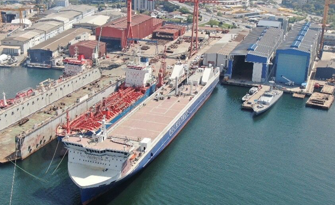 Tuzla Tersanesi Ada 1